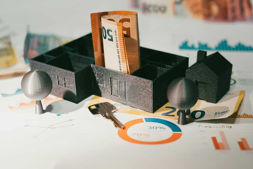 how to calculate intrinsic value